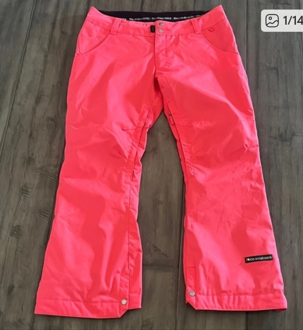 Ride Snowboards Coral Pink Ski and Snowboard Pants - Size Large - Picture 1 of 14